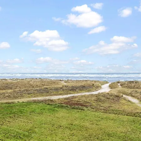 2 Bedroom Nice Home In Hadsund Hadsund